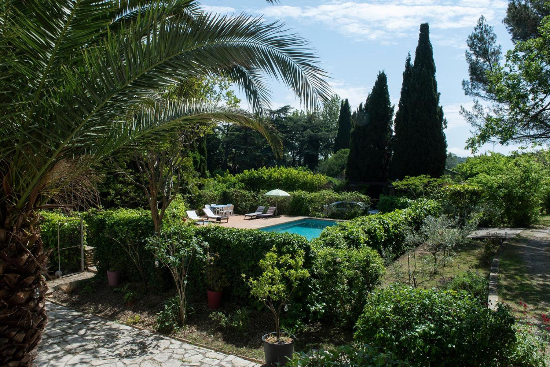 La Villa Plaisance - Maison Et Chambres D Hotes A Proximite De Chateaneuf-Du-Pape Bédarrides Extérieur photo